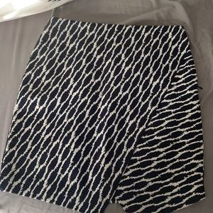 lOFT skirt with semi split in front